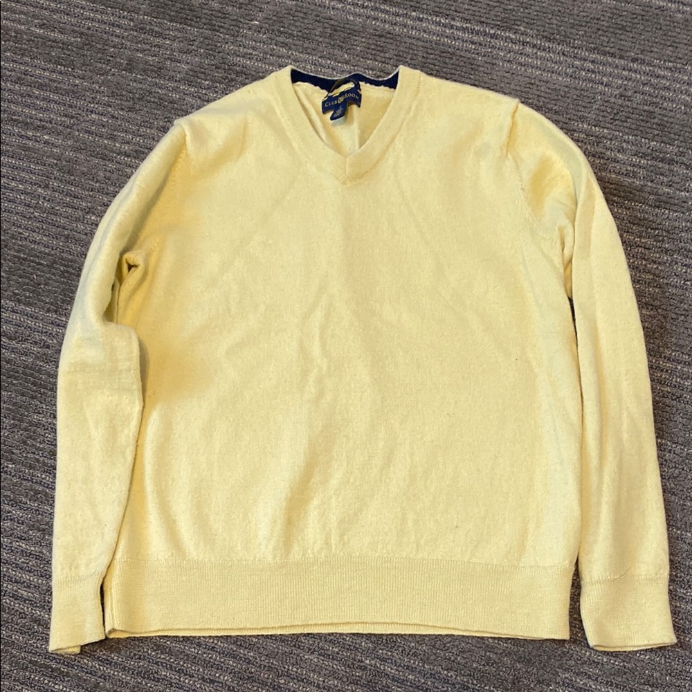 Club Room Yellow V-Neck Sweater Classic Style